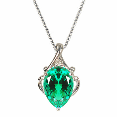 人工エメラルドは天然物より美しい?