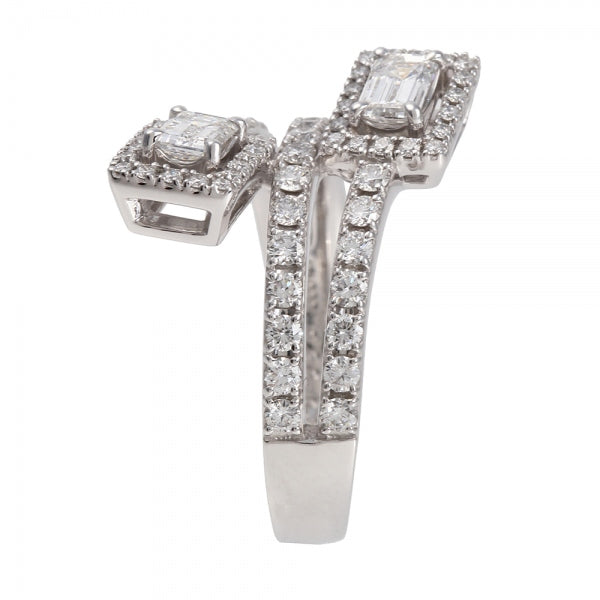 ダイヤモンド PTリング(計0.6カラット/Dカラー/VVS1/エメラルドカット/取り巻き/4月誕生石/GIAグレーディングレポート付き)