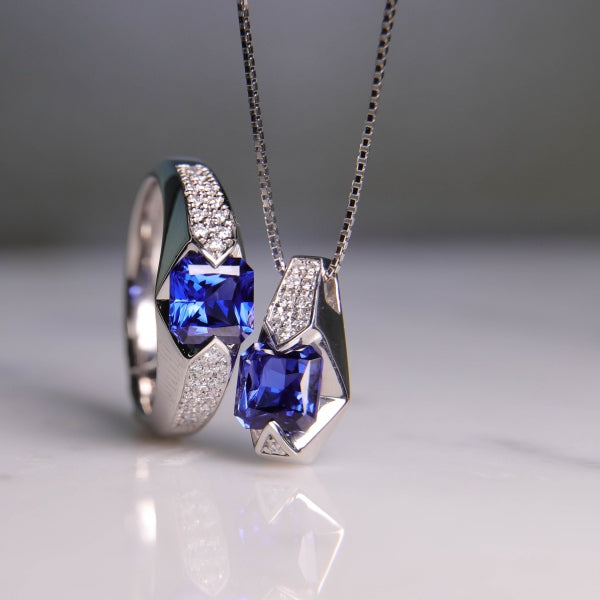 ブルーサファイア/ダイヤモンド PTリング(クレサンベール/プリンセスエメラルド/9月誕生石)《BRGS7668》