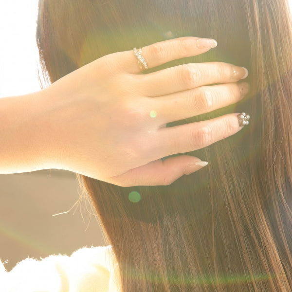 ダイヤモンド K18リング(計0.3カラット/ピンキーリング/クロスモチーフ/4月誕生石)《B03D3146》