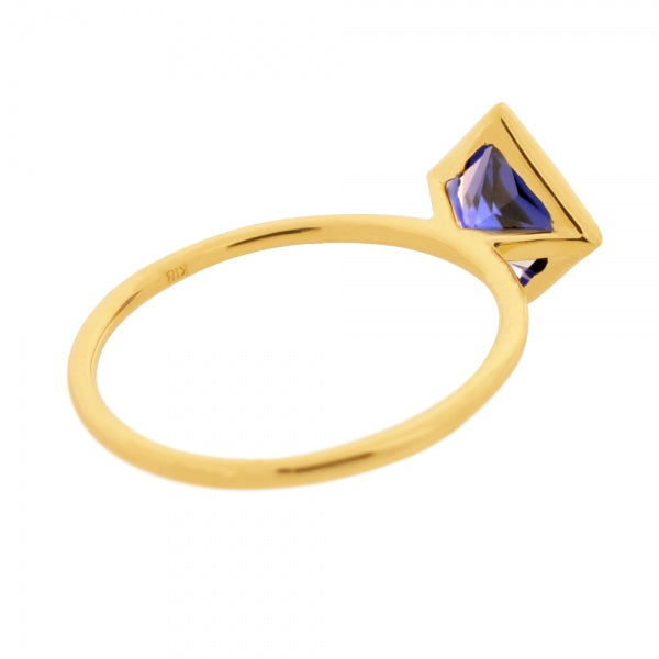 ブルーサファイア K18リング(クレサンベール/1カラットUP/プリンセス/フクリン/9月誕生石)《WRGS3579》