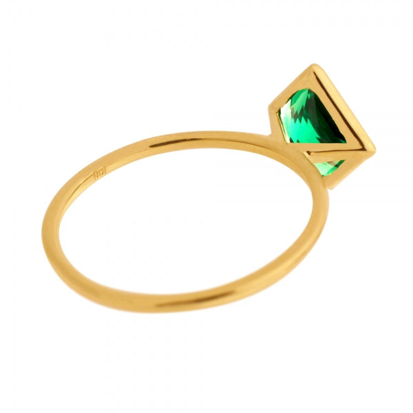 エメラルド K18リング(クレサンベール/1カラットサイズ/プリンセス/フクリン/5月誕生石)《WRGE3579》