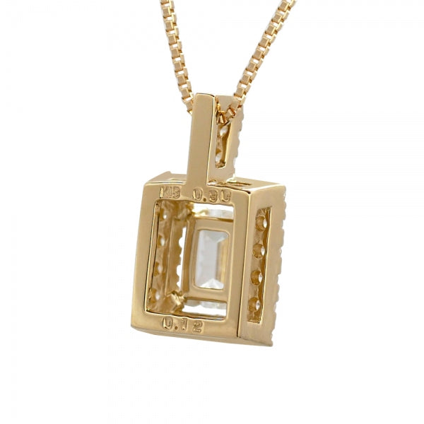 ダイヤモンド K18ネックレス(0.3カラット/Dカラー/VVS1/エメラルドカット/一粒/取り巻き/4月誕生石/GIAグレーディングレポート付き)《WPDD3754》