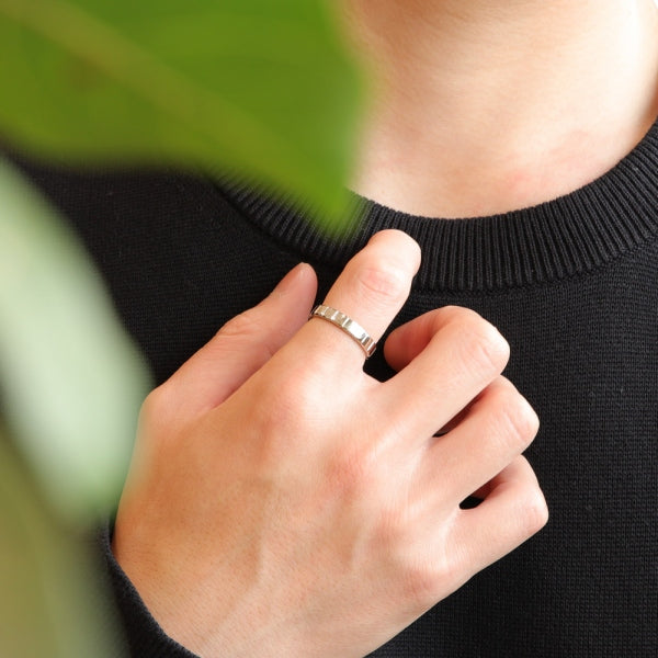 プラチナリング(シカク/カットリング/M/Lサイズ/ユニセックス)《ORGY1823》