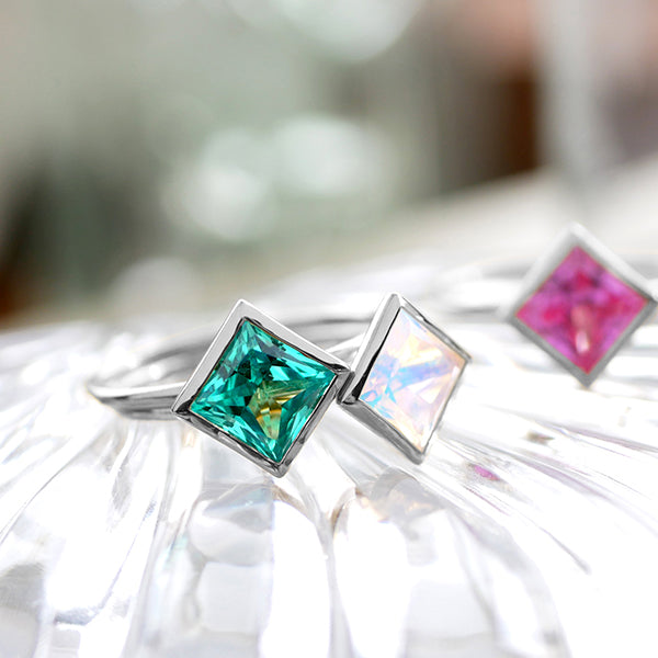 ブラックオパール PTリング(クレサンベール/1カラットサイズ/プリンセス/フクリン/10月誕生石)《WRGB3593》