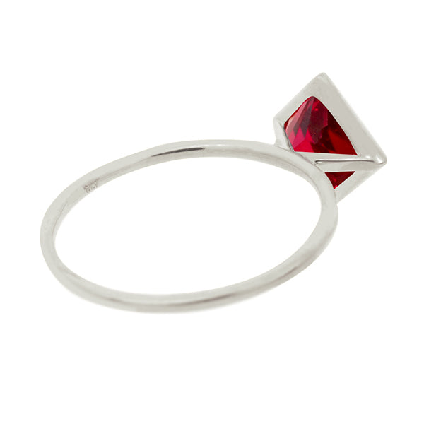 ルビー プラチナリング(クレサンベール/1カラットUP/プリンセス/フクリン/7月誕生石)《WRGR3593》