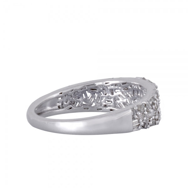 ダイヤモンド プラチナリング(計0.35カラット/テーパーバケット/パヴェ/4月誕生石)《WRGD3517》