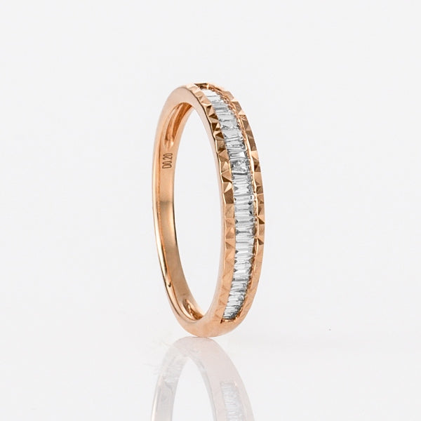 ダイヤモンド K18リング(計0.2カラット/テーパーバケット/ハーフエタニティ/ライン/ベゼル/4月誕生石)