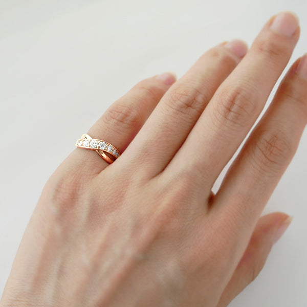 ダイヤモンド K18リング(計0.5カラット/ピンキーリング/クロスモチーフ/4月誕生石)《B03D3149》