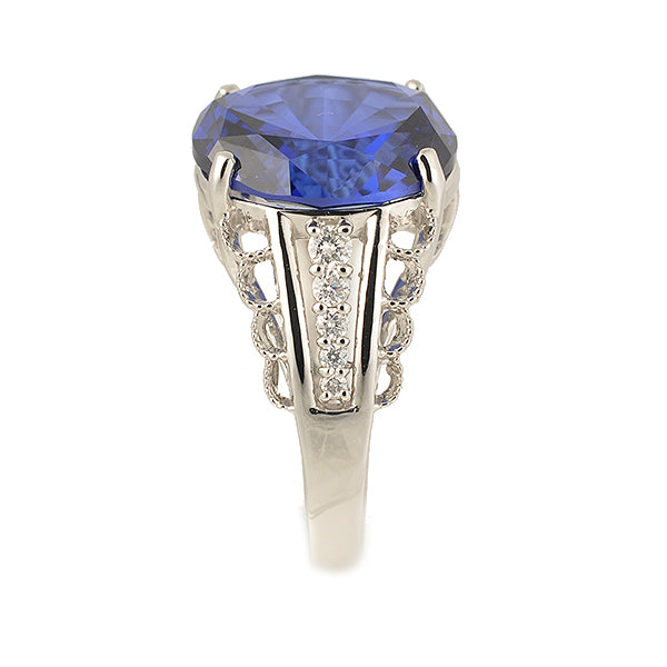 ブルーサファイア/ダイヤモンド プラチナリング(クレサンベール/オーバル/ミル打ち/9月誕生石)《WRGS2694》