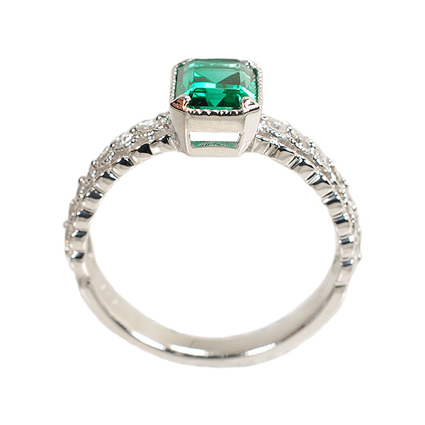 エメラルド/ダイヤモンド K18リング(クレサンベール/エメラルドカット/アンティーク風/5月誕生石)《WRGE2636》