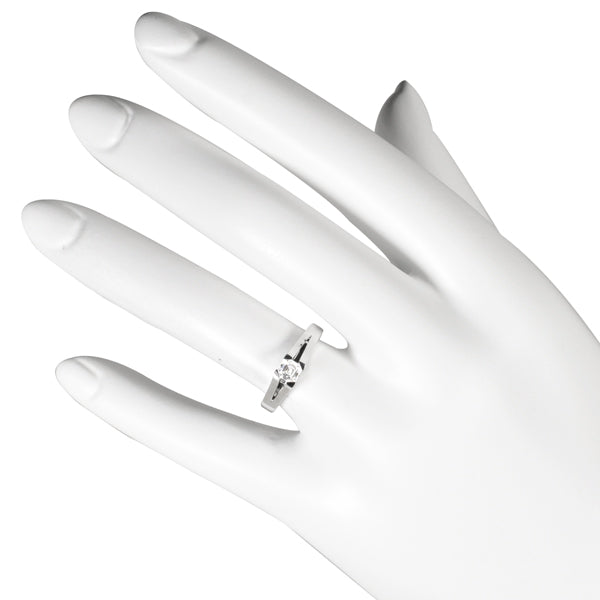 ダイヤモンド プラチナリング(0.5カラット/Dカラー/VVS1/エメラルドカット/一粒/4月誕生石)《JRGD1851》