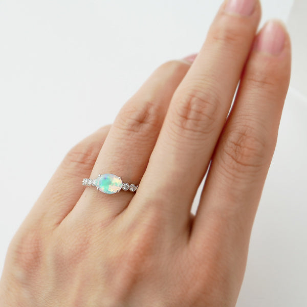 ウォーターオパール/ダイヤモンド K18リング(クレサンベール/オーバル/ミル打ち/10月誕生石)《WRGW3139》