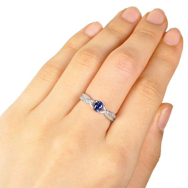 ブルーサファイア/ダイヤモンド K18リング(クレサンベール/オーバル/クロスモチーフ/9月誕生石)《BRGS2653》