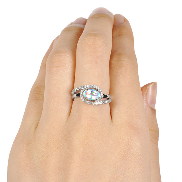 ウォーターオパール/ダイヤモンド プラチナリング(クレサンベール/オーバル/10月誕生石)《WRGW1002》