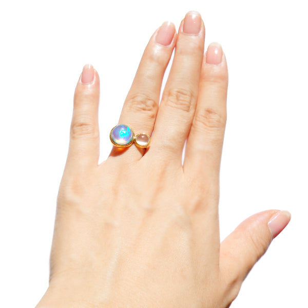 ウォーターオパール/ムーンストーン K18リング(クレサンベール/カボションカット/10月誕生石)《WRGW2975》