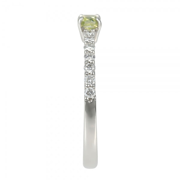 【限定1点】イエローダイヤモンド/ダイヤモンド プラチナリング(0.25カラット/4月誕生石/グレーディングレポート付き)《JRGD1642》