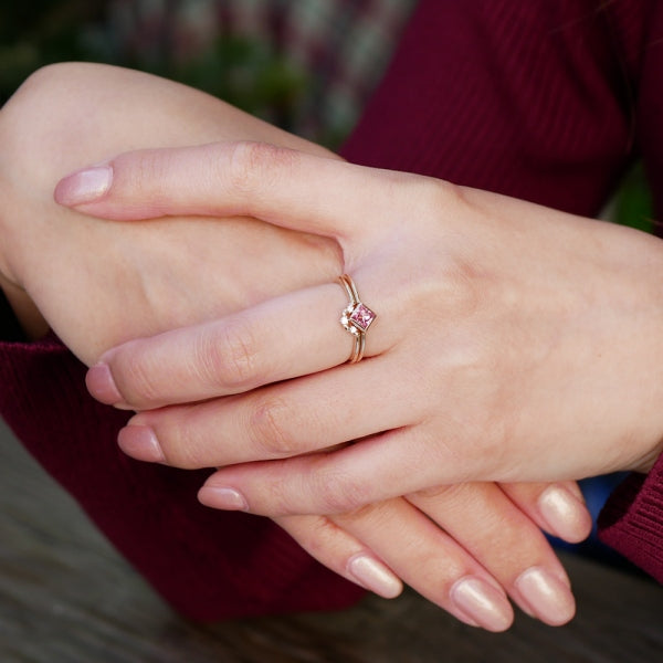 ピンクサファイア/キュービックジルコニア K10リング(クレサンベール/プリンセス/モンプレジール/3Way/9月誕生石)《WRGM3980》