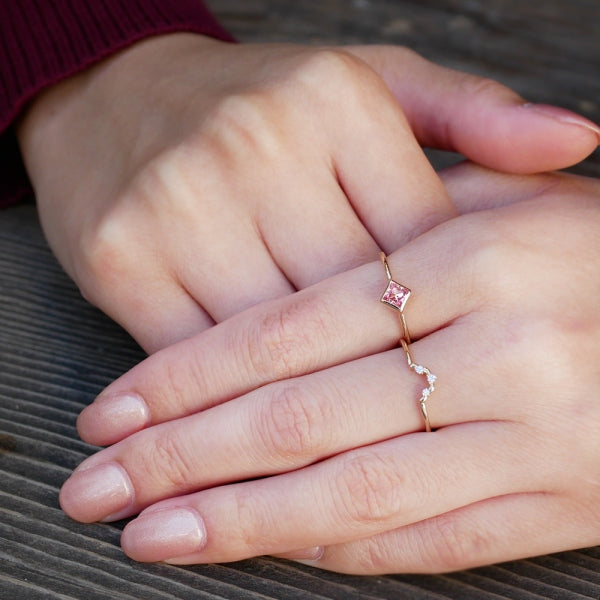 ピンクサファイア/キュービックジルコニア K10リング(クレサンベール/プリンセス/モンプレジール/3Way/9月誕生石)《WRGM3980》