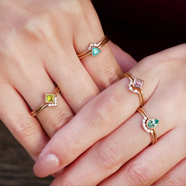 ピンクサファイア/キュービックジルコニア K10リング(クレサンベール/プリンセス/モンプレジール/3Way/9月誕生石)《WRGM3980》