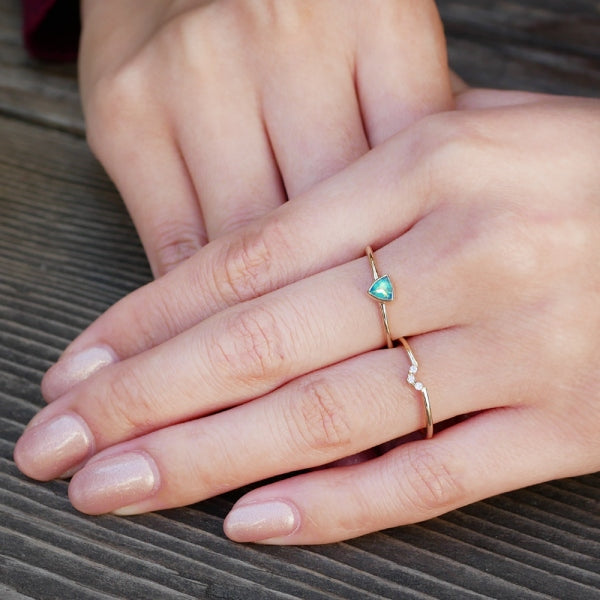 ブルーオパール/キュービックジルコニア K10リング(クレサンベール/モンプレジール/トリリアントバフ/3Way/10月誕生石)《WRGW3978》