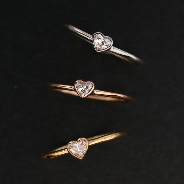 ダイヤモンド プラチナリング(0.1カラット/HカラーUP/VS2UP/ハート/一粒/フクリン/4月誕生石)《WRGD3168》