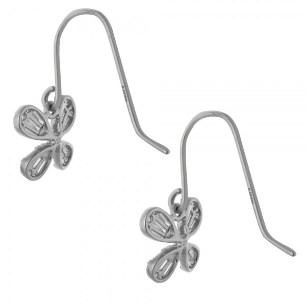 ダイヤモンド K18ピアス(計0.46カラット/テーパーバケット/蝶モチーフ/フック/4月誕生石)《WEPD3921》