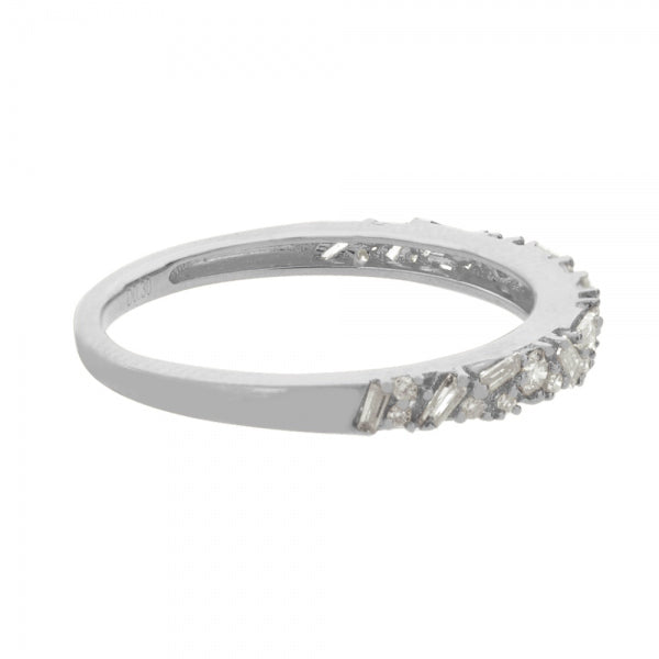 ダイヤモンド プラチナリング(計0.25カラット/テーパーバケット/4月誕生石)《WRGD3868》