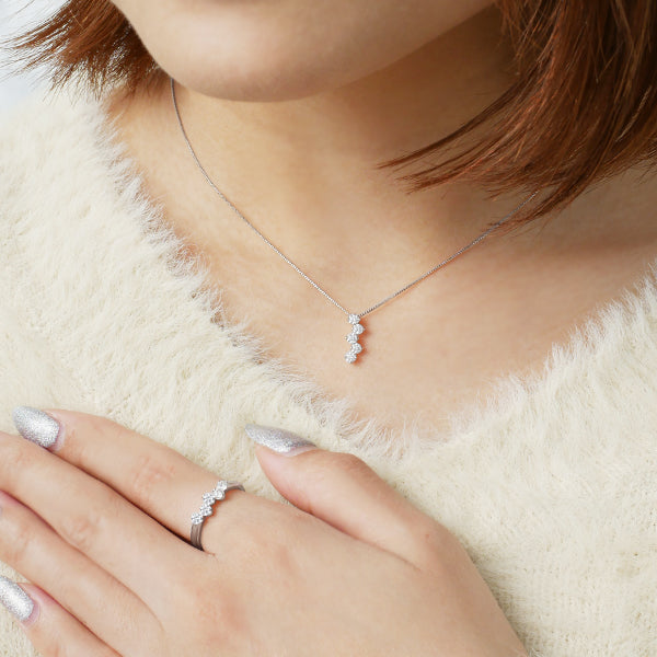 ダイヤモンド プラチナリング(計0.35カラット/H&C/4月誕生石)《WRGD3612》