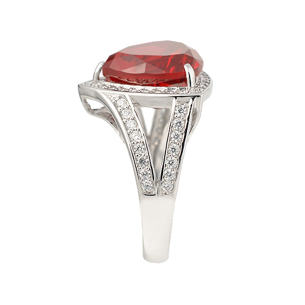 ルビー/ダイヤモンド プラチナリング(クレサンベール/40周年/トリリアント/7月誕生石)《WRGR2703》