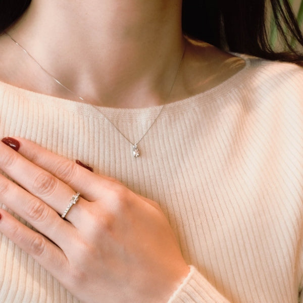 ダイヤモンド プラチナリング(0.3カラット/Dカラー/VVS1/オーバル/一粒/4月誕生石/GIAグレーディングレポート付き)《JRGD1423》