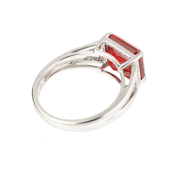 ルビー/ダイヤモンド プラチナリング(クレサンベール/ラディアントカット/7月誕生石)《WRGR2700》