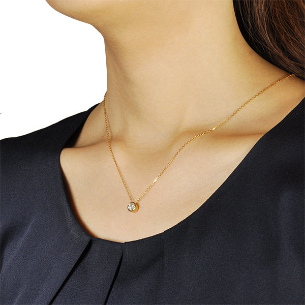 ダイヤモンド K18ネックレス(0.5カラット/HカラーUP/SI2UP/GoodUP/一粒/イニシャル/4月誕生石)《JPDD1251》