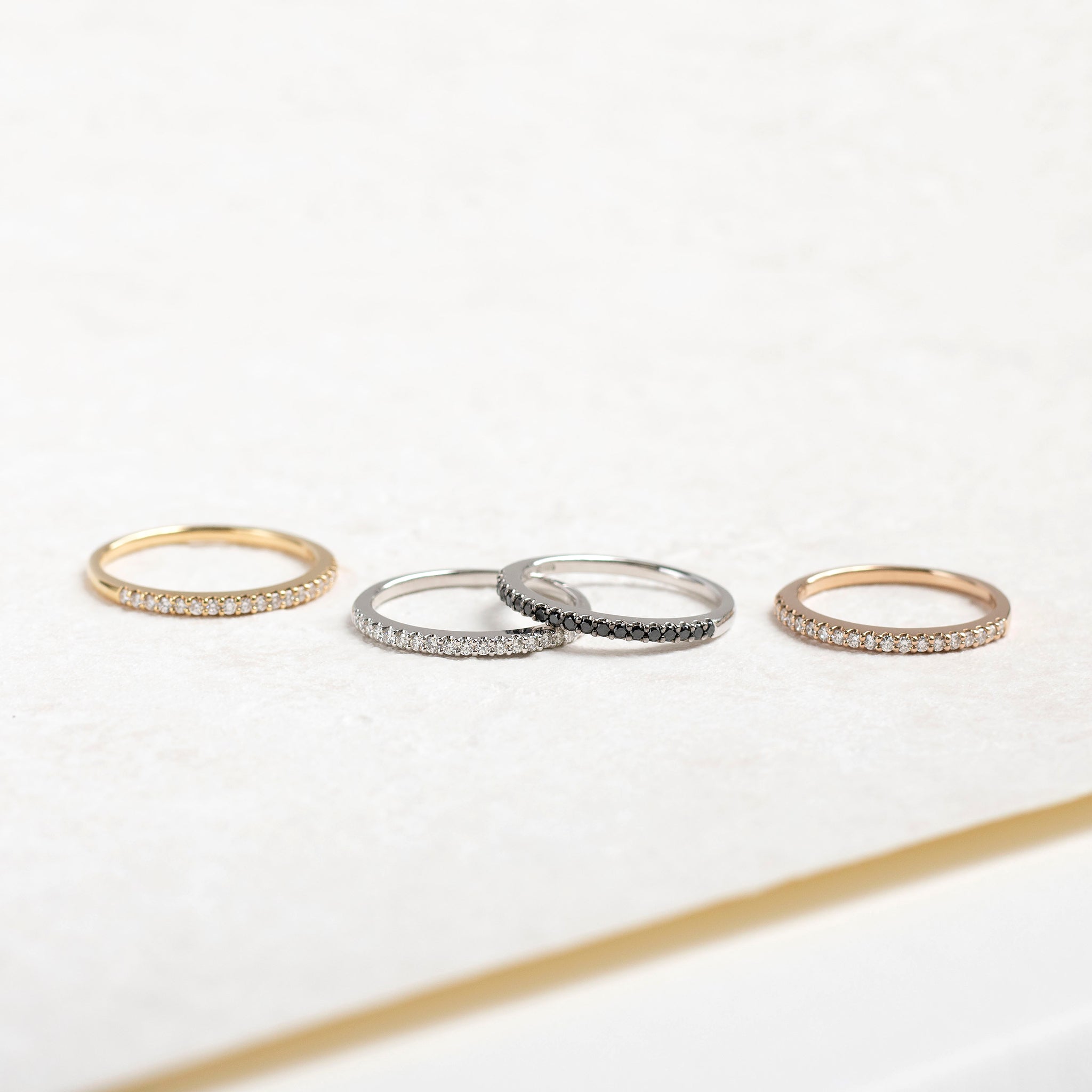 ダイヤモンド K18リング(ピンクゴールド/計0.17カラット/ハーフエタニティ/4月誕生石)《14DB0423》