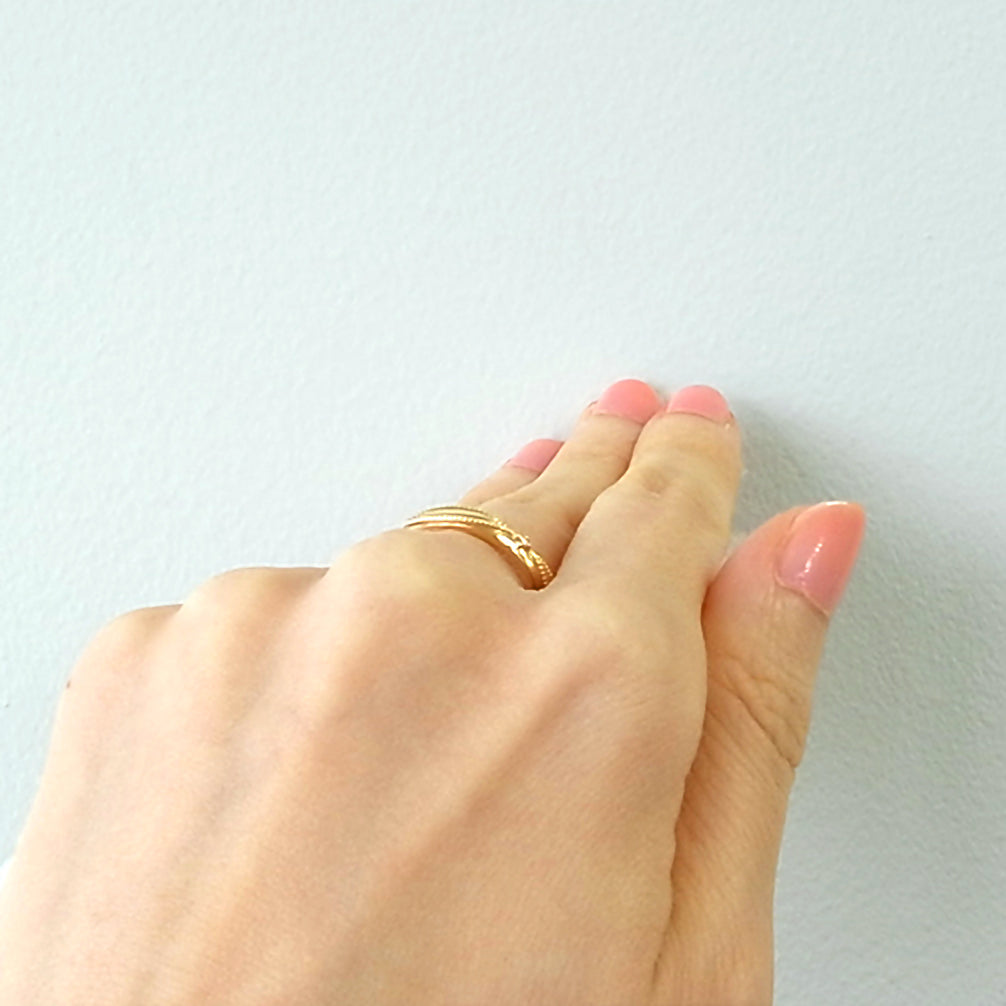 ダイヤモンド K18リング(イエローゴールド/4月誕生石/鑑別書付)《14DB0823》