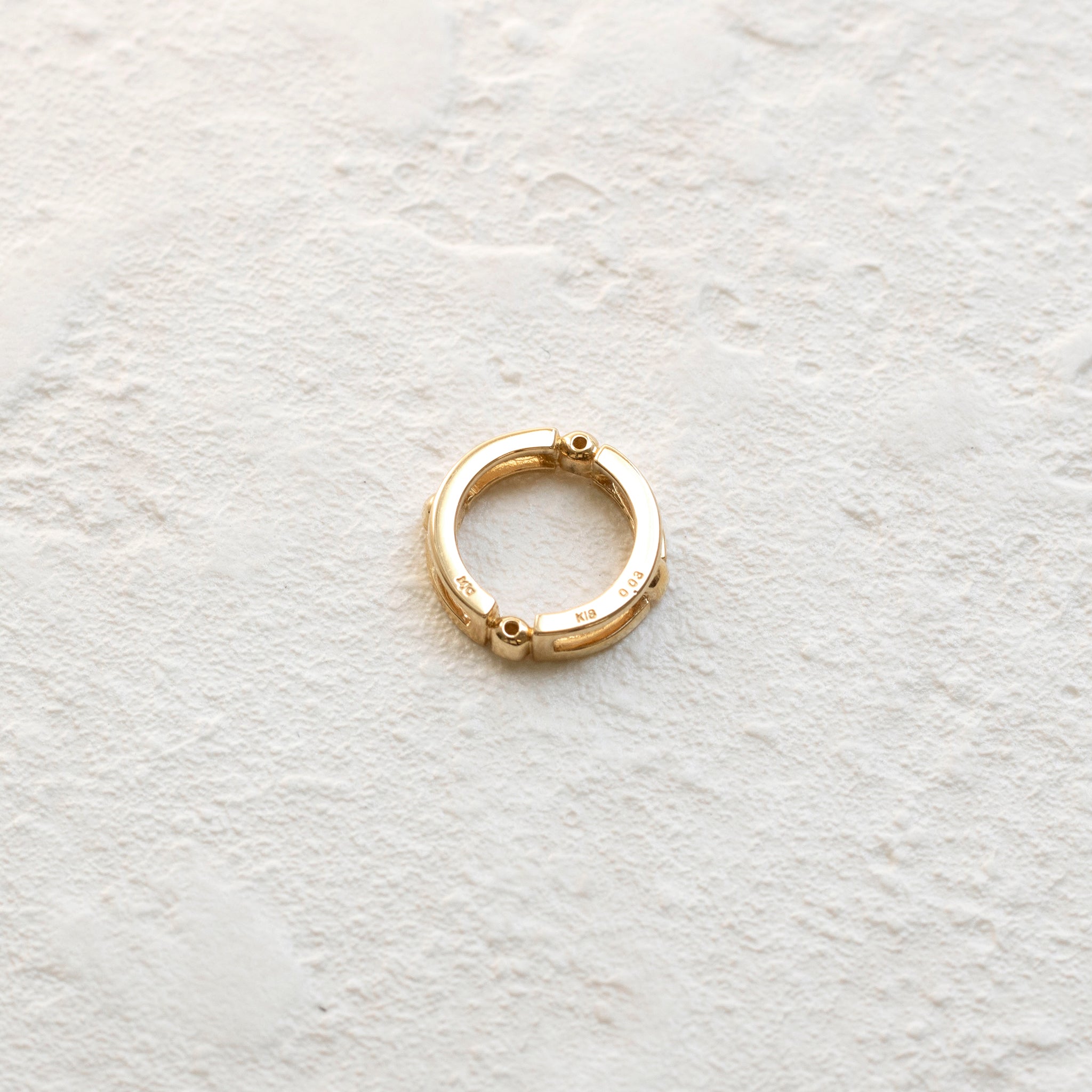 ダイヤモンド K18ペンダントトップ(イエローゴールド/4月誕生石)《14DB0829》