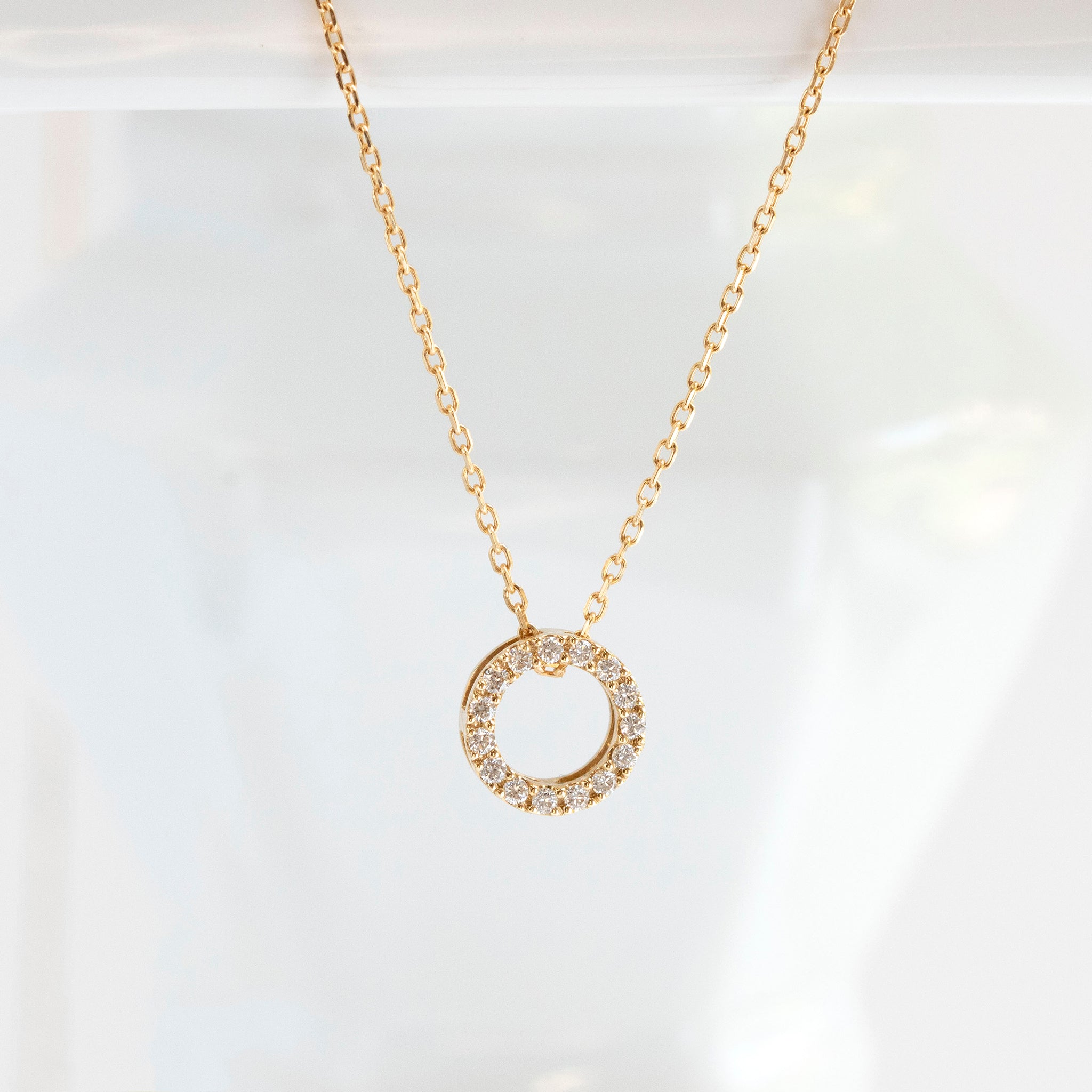 ダイヤモンド K18ペンダントトップ(イエローゴールド/4月誕生石)《14DB0832》