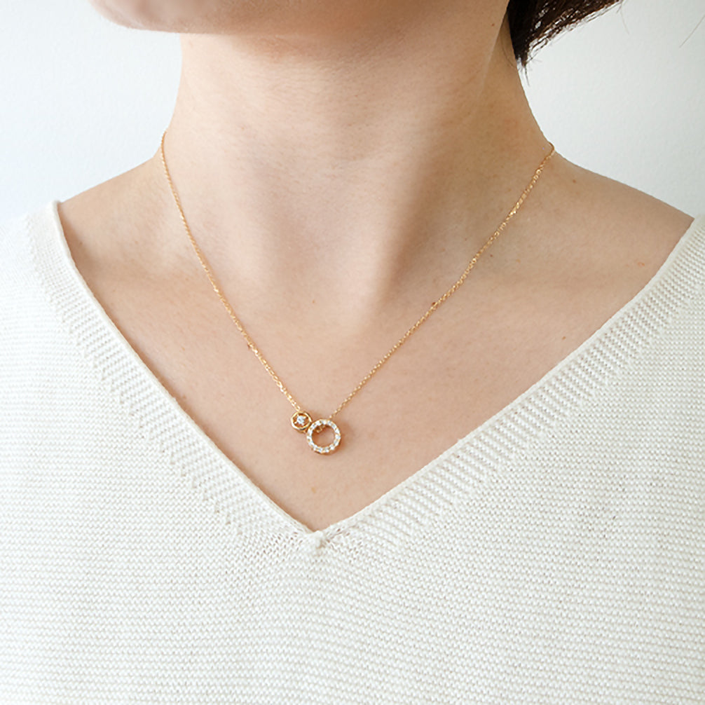 ダイヤモンド K18ペンダントトップ(イエローゴールド/4月誕生石)《14DB0832》