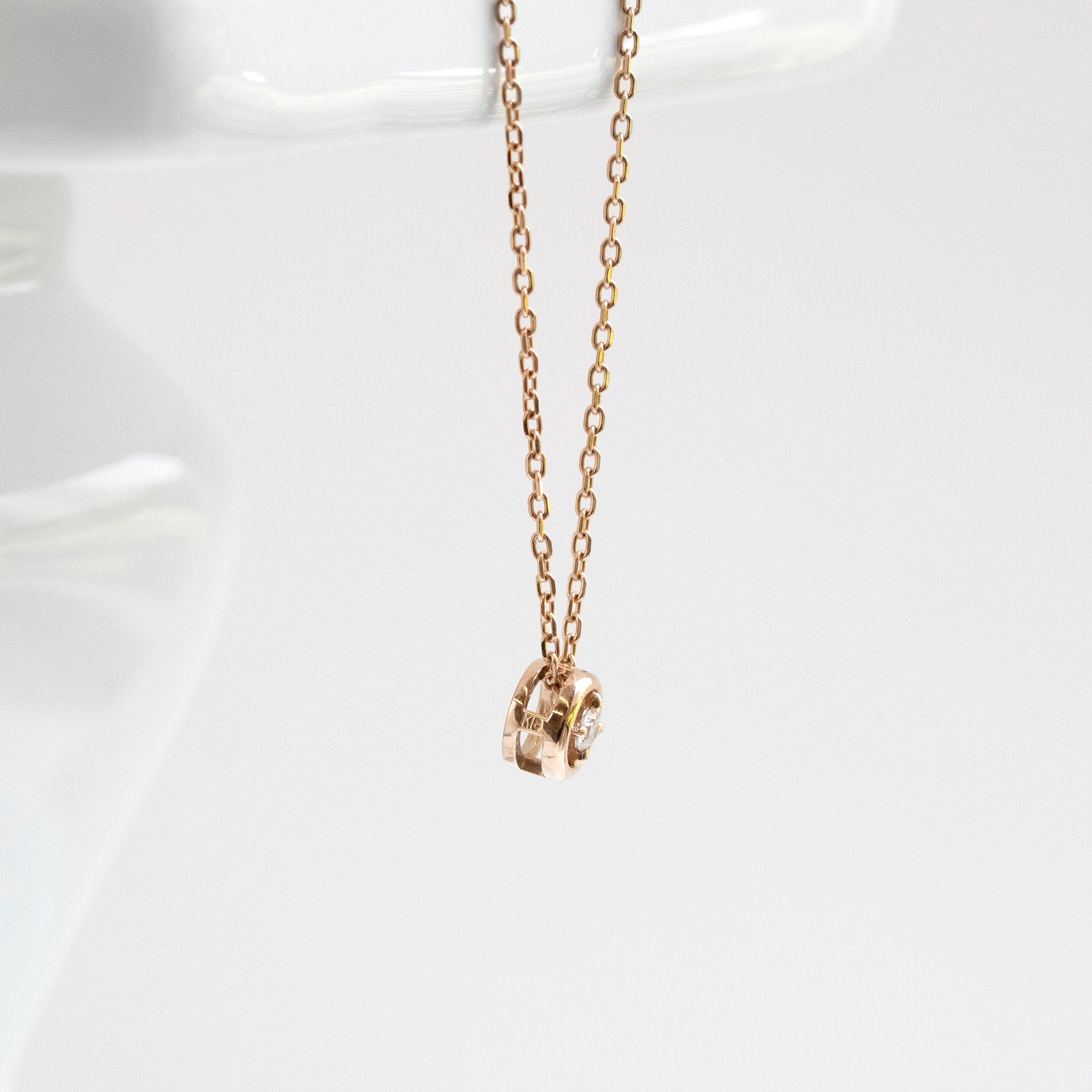 ダイヤモンド K18ペンダントトップ(ピンクゴールド/4月誕生石)《14DB0836》