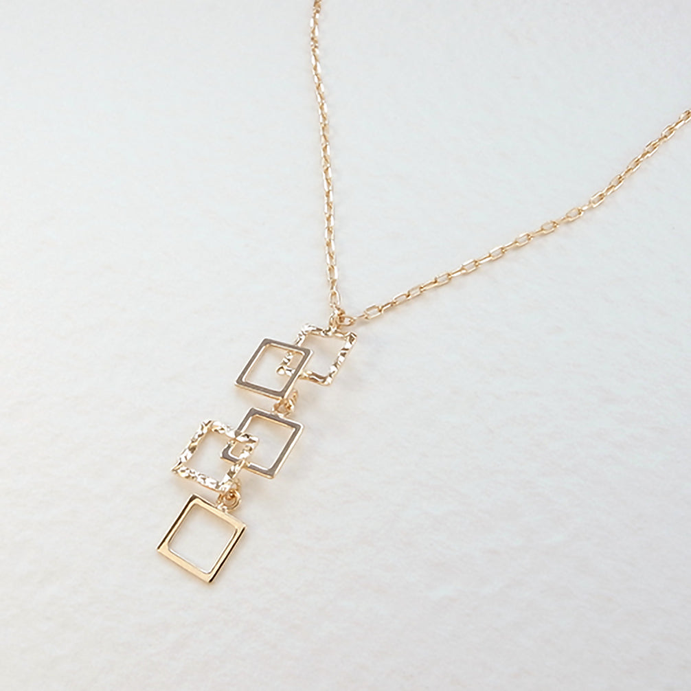 K18ネックレス《15T10402》