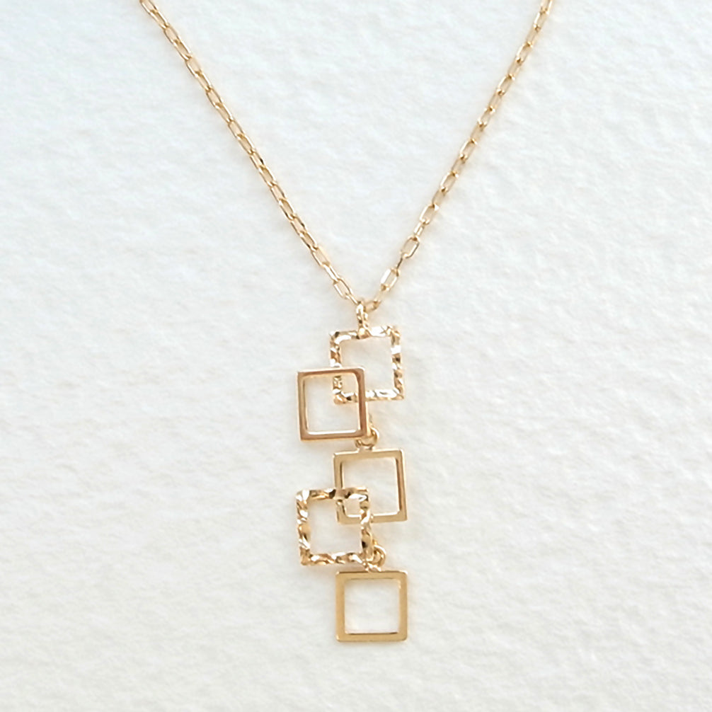 K18ネックレス《15T10402》