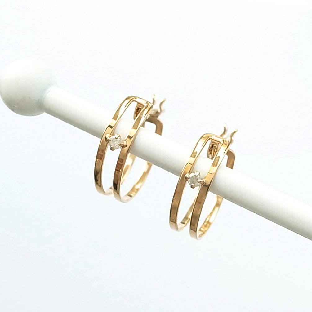 ダイヤモンド K18ピアス(フープ/4月誕生石)《16T10172》