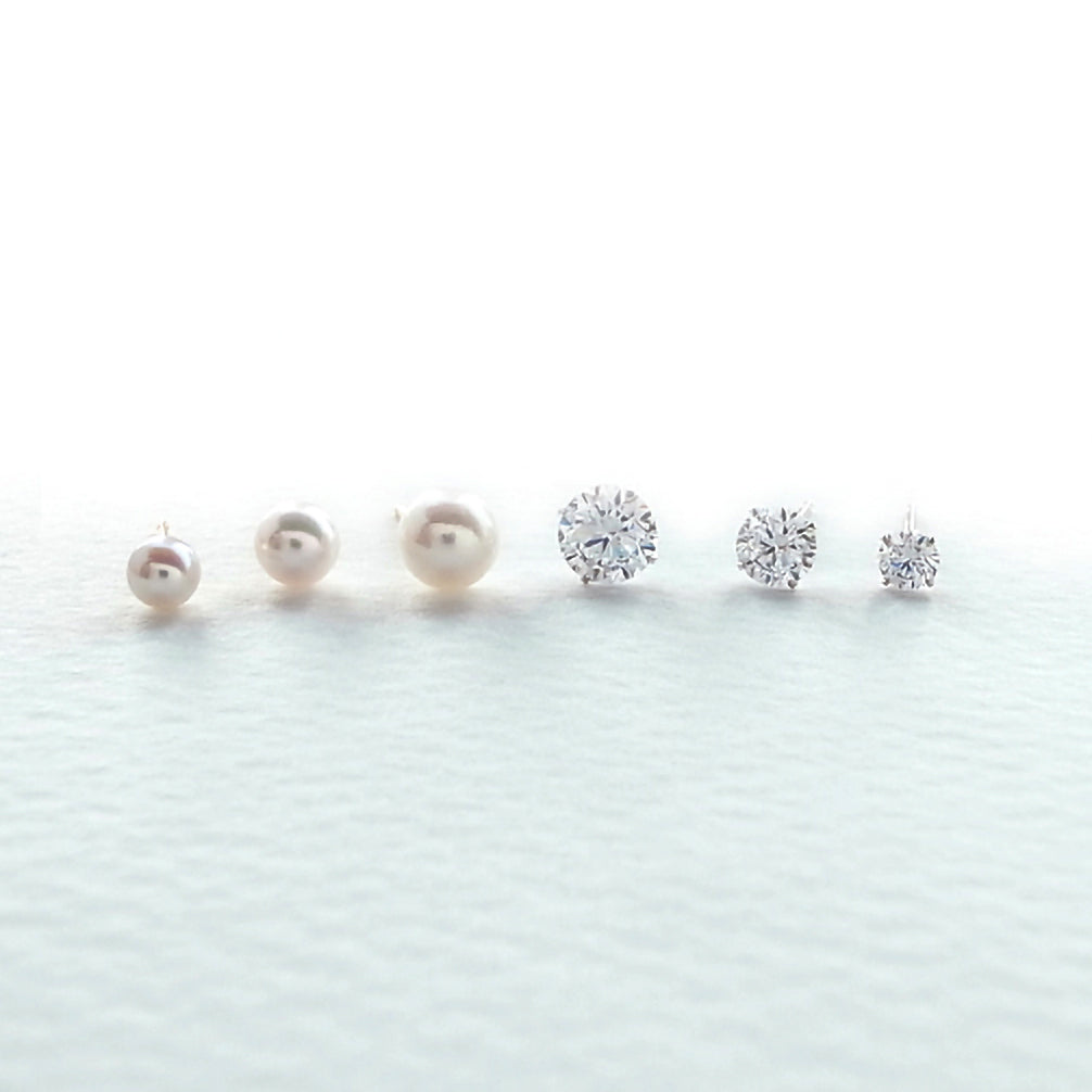 パール/キュービックジルコニア K18ピアス(アコヤ真珠)《16T10181》