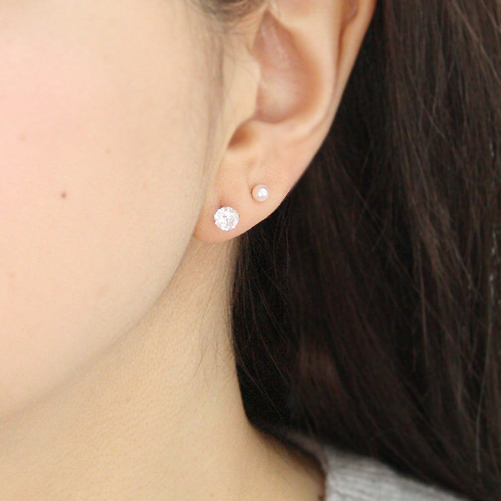 パール/キュービックジルコニア K18ピアス(アコヤ真珠)《16T10181》