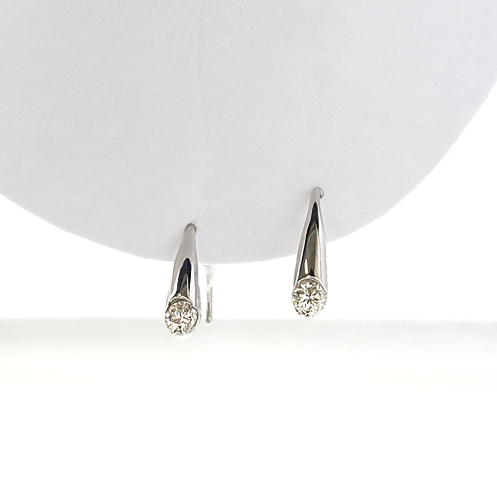 ダイヤモンド プラチナピアス(4月誕生石)《19T10157》