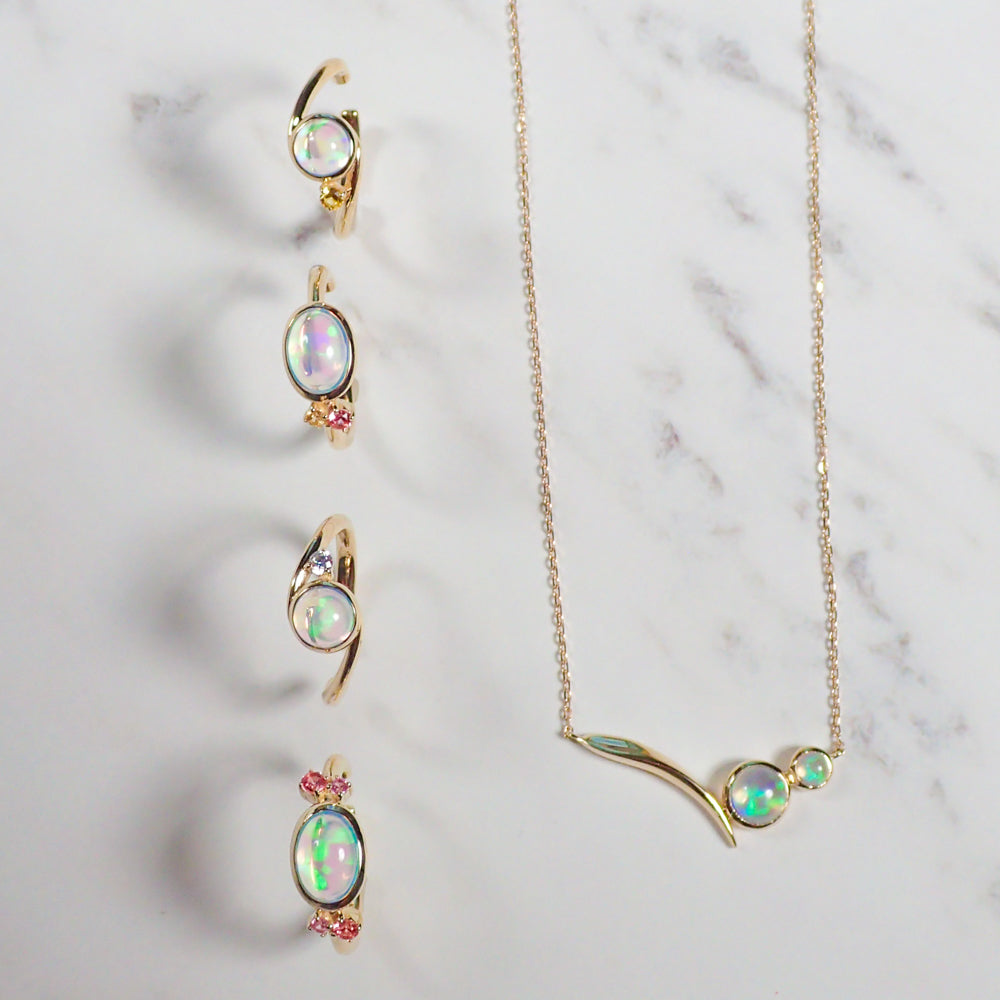 ウォーターオパール/ K10カフリング(クレサンベール/モンプレジール/アレキサンドライト)《WESW4149》