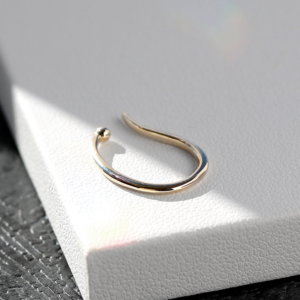 K10イヤーカフ(片側)《21T10130》