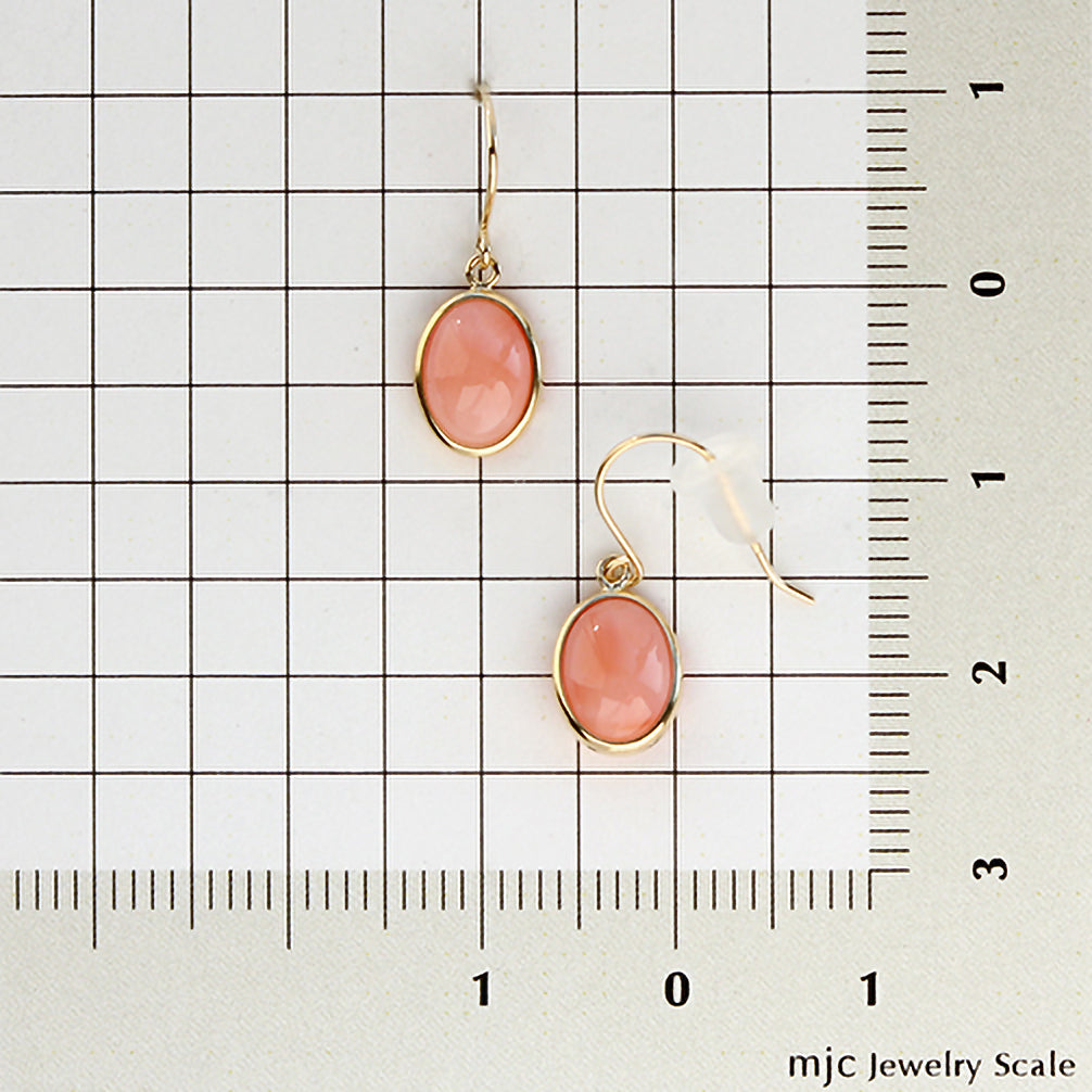 珊瑚(サンゴ) K18ピアス(3月誕生石)《21T10158》