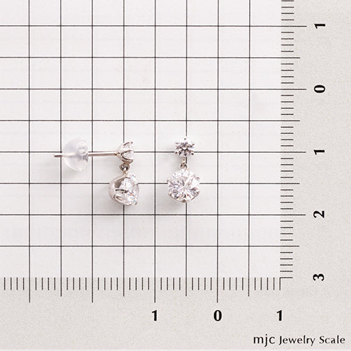 キュービックジルコニア プラチナピアス《22T10285》