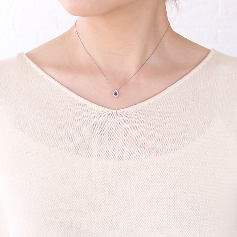 カラーチェンジガーネット/ダイヤモンド プラチナネックレス(1月誕生石)《22T10322》